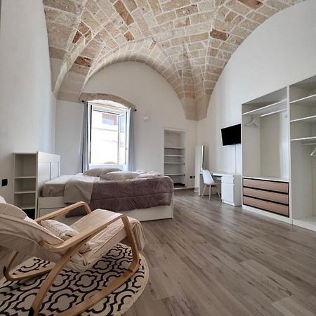 Holiday House Signuria Lecce Esterno foto