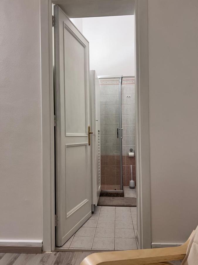 Holiday House Signuria Lecce Esterno foto