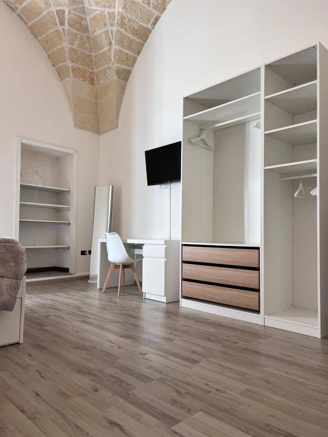 Holiday House Signuria Lecce Esterno foto